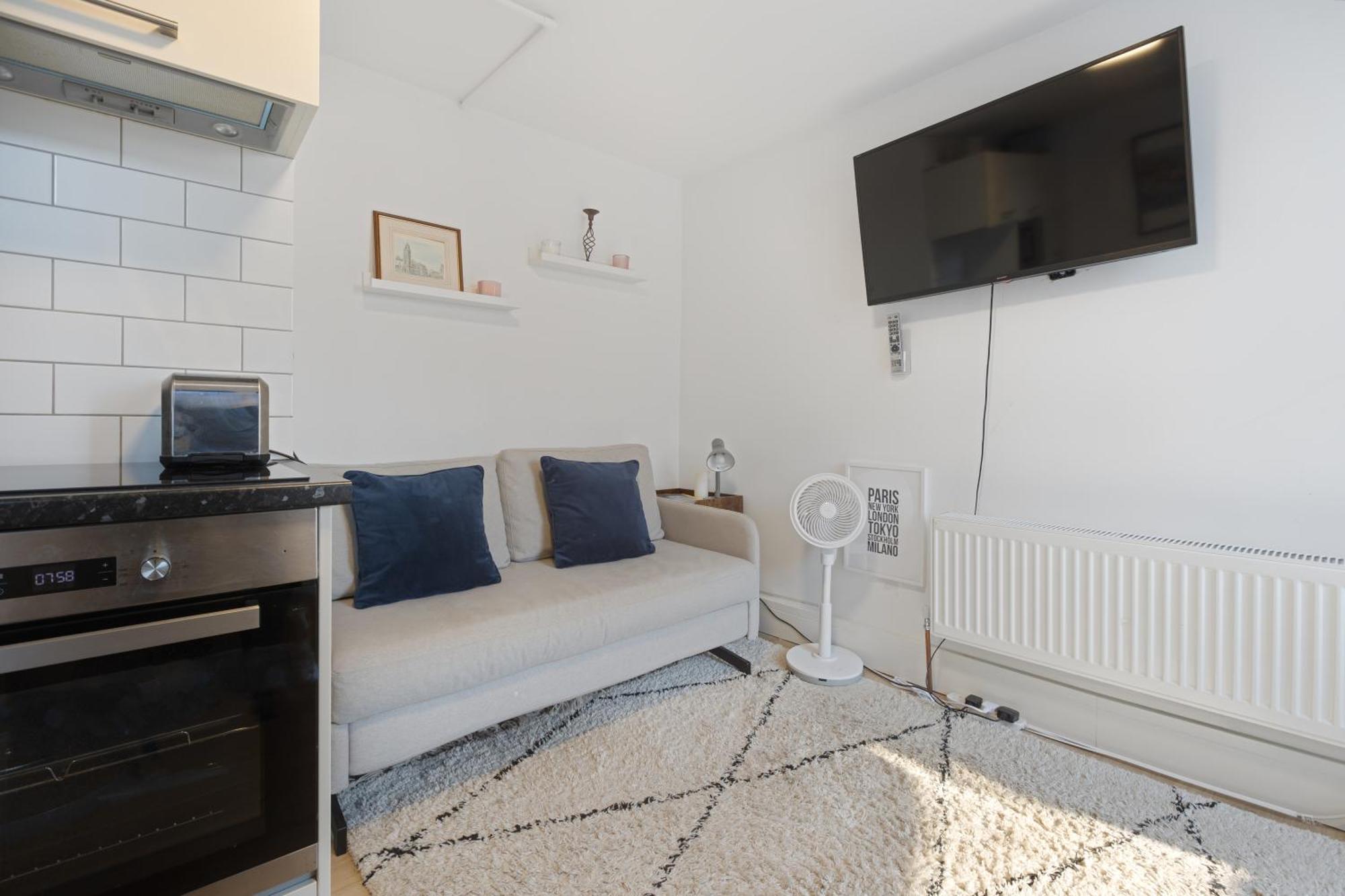 Modern Flat & Balcony In Historic West Kensington Διαμέρισμα Λονδίνο Εξωτερικό φωτογραφία