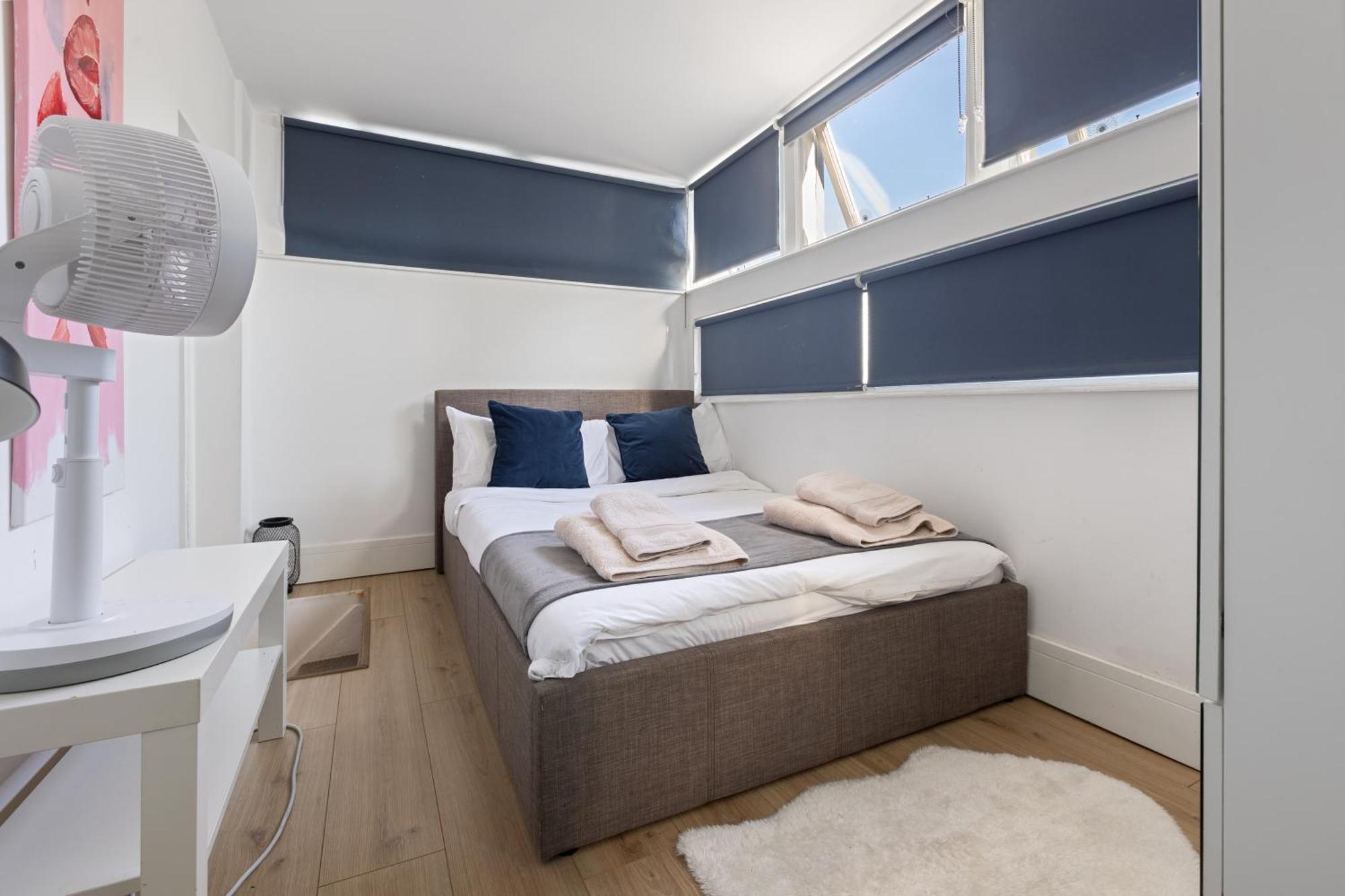 Modern Flat & Balcony In Historic West Kensington Διαμέρισμα Λονδίνο Εξωτερικό φωτογραφία
