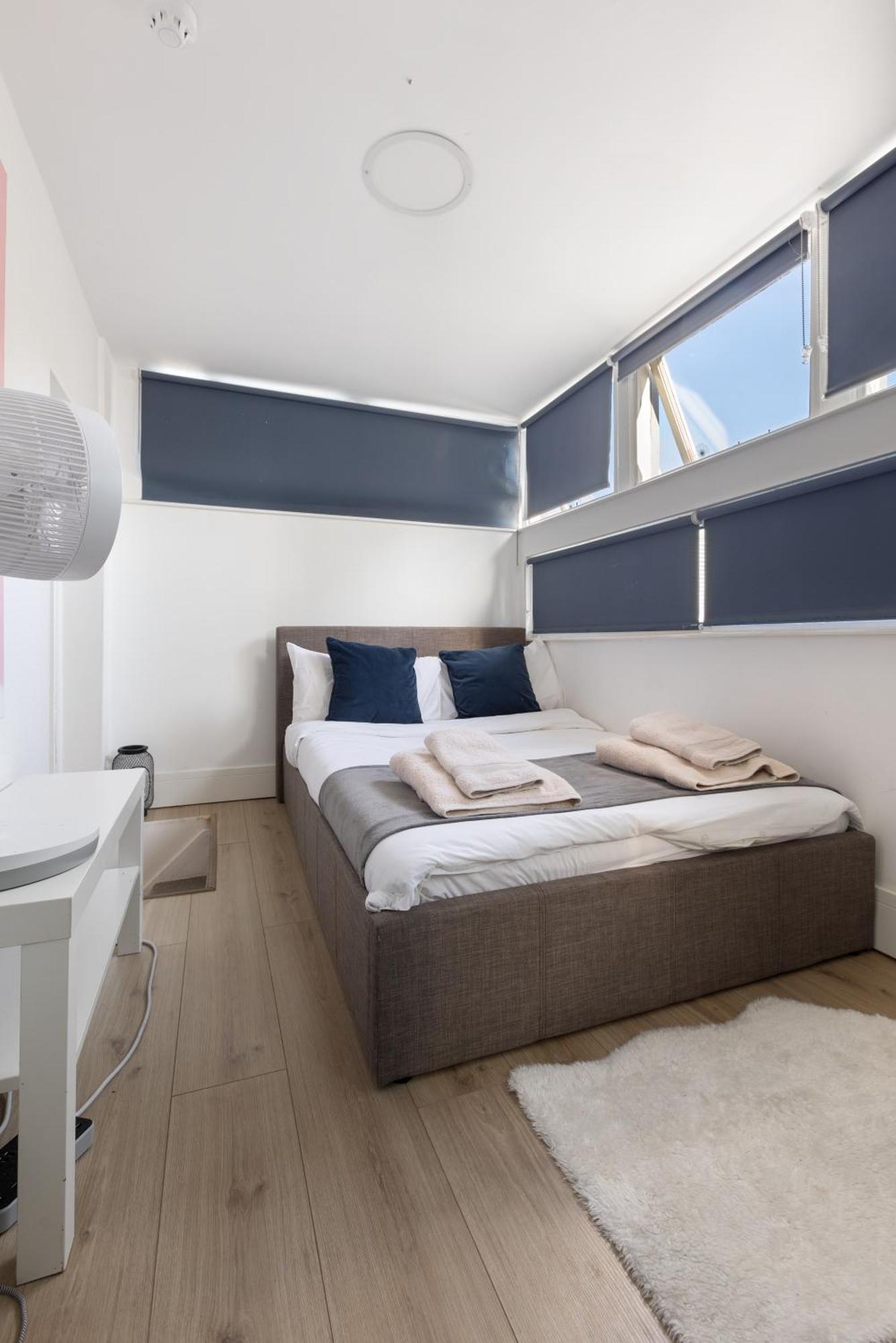 Modern Flat & Balcony In Historic West Kensington Διαμέρισμα Λονδίνο Εξωτερικό φωτογραφία